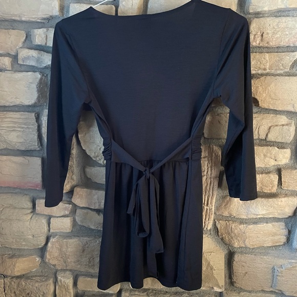 Black V-neck Tie Blouse size M - Picture 2 of 4